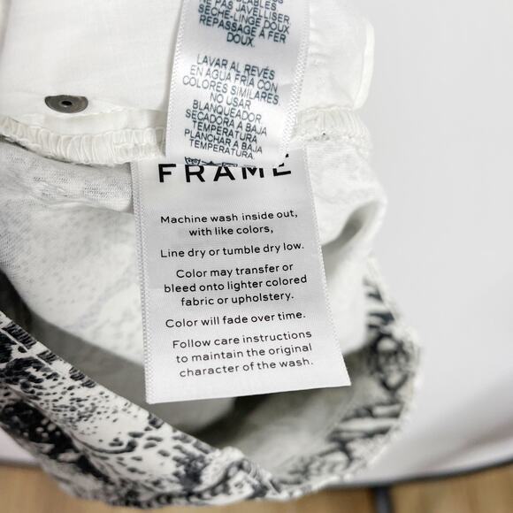 Frame Size 26 Le Mini Python Denim Skirt White Black Snakeprint Womens Cotton - Picture 10 of 13